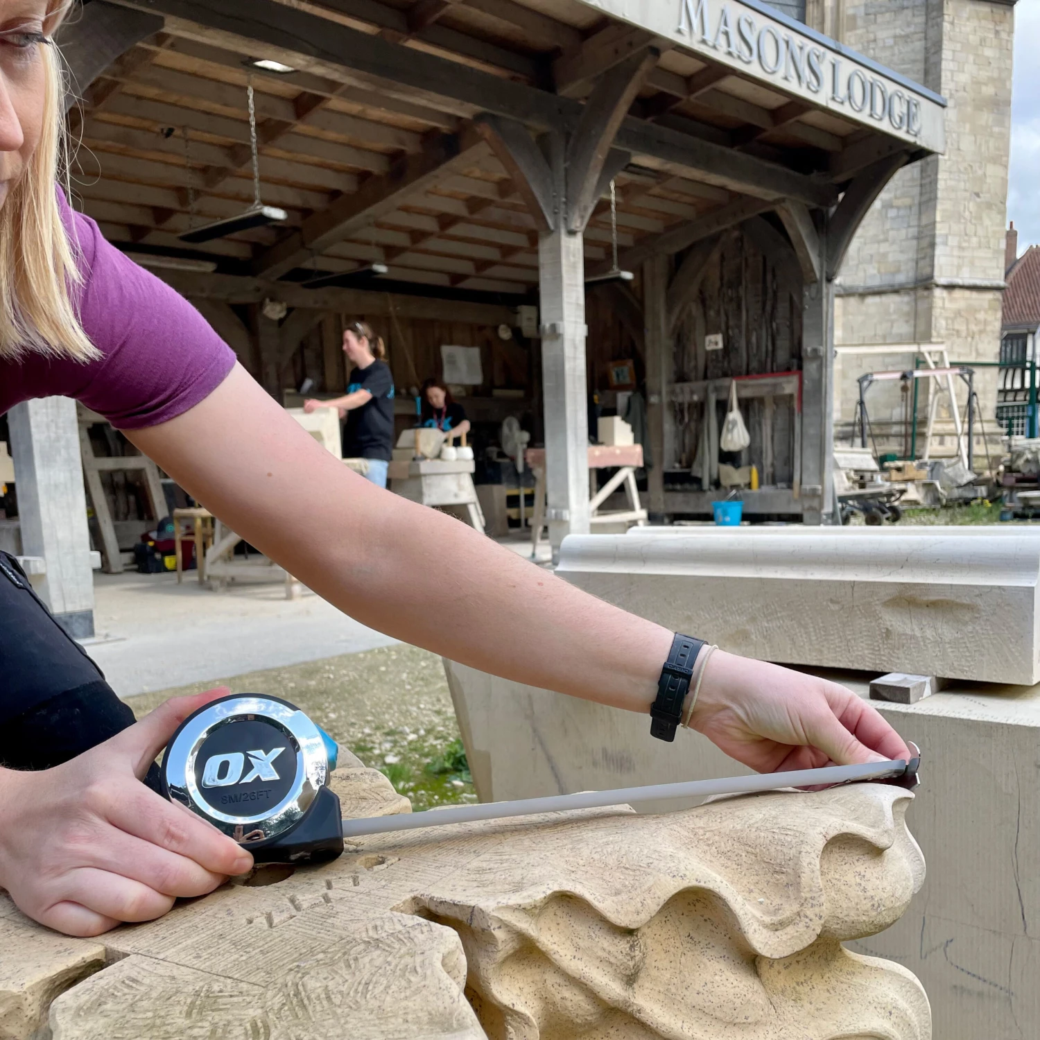 OX Pro Tape Measure 8m (26') 27mm Blade Width - OX-P020908 7 OX Pro Tape Measure 8m (26') 27mm Blade Width - OX-P020908 - Image 7