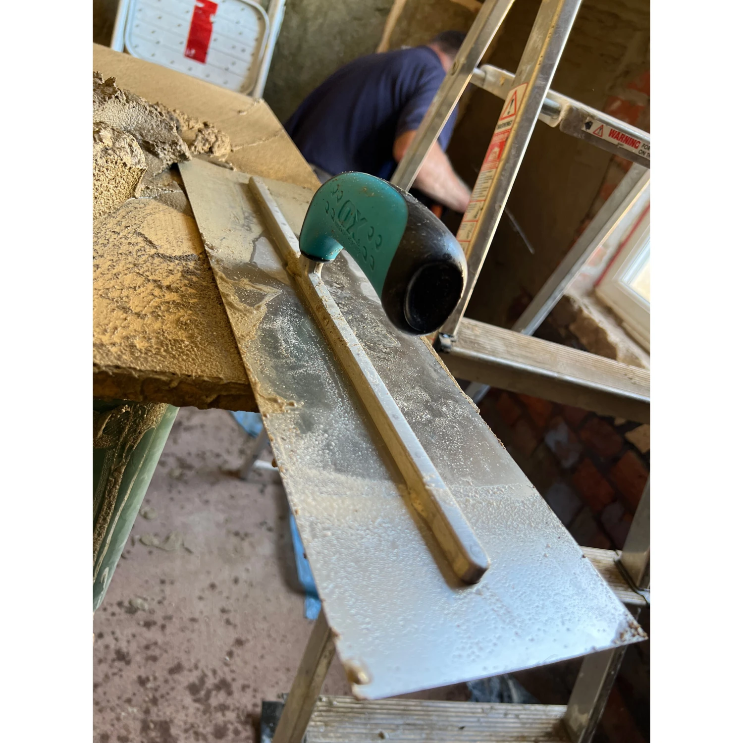 OX Pro Stainless Steel Plasterers Trowel 18" (127mm X 457mm) OX-P011018 4 OX Pro Stainless Steel Plasterers Trowel 18" (127mm X 457mm) OX-P011018 - Image 4