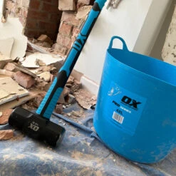 OX Trade Fibreglass Handle Sledgehammer 14lb (6.3kg) OX-T081514 6 OX Trade Fibreglass Handle Sledgehammer 14lb (6.3kg) OX-T081514 -Home Furnishings Store toox166 3 ox trade fibreglass handle sledgehammer 14lb oxt081514 scaled