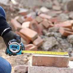 OX Pro Heavy Duty Tape Measure 8m (26') 32mm Blade Width - OX-P028708 8 OX Pro Heavy Duty Tape Measure 8m (26') 32mm Blade Width - OX-P028708 -Home Furnishings Store toox550 4 ox pro heavy duty tape measure 8m oxp028708